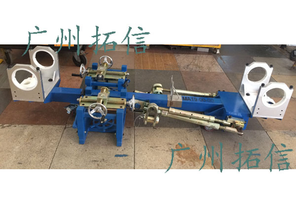 A330起落架整体拆装小车成功案例